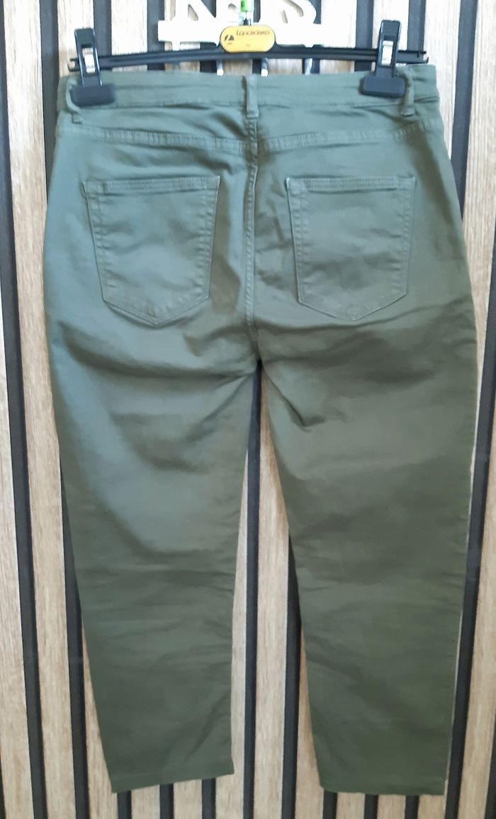 Pantacourt kiabi - photo numéro 2