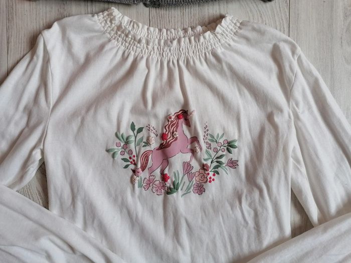 Ensemble Sergent Major 
Thème Meringue à Vienne
Gilet tee shirt et pantalon velours taille 10 ans - photo numéro 4