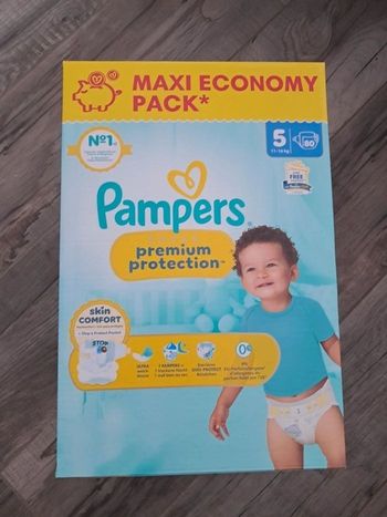 Couches Pampers taille 5