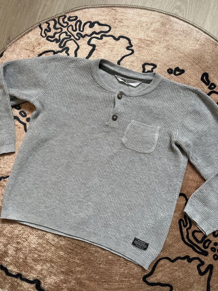Pull H&M 110/116cm - photo numéro 2