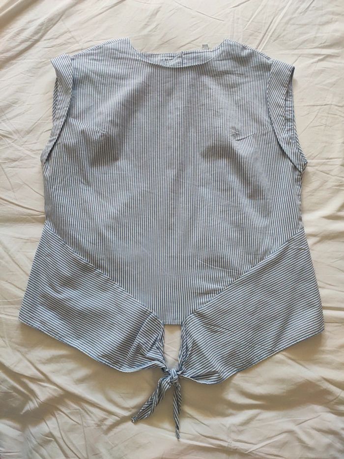 Joli haut marin femme 42