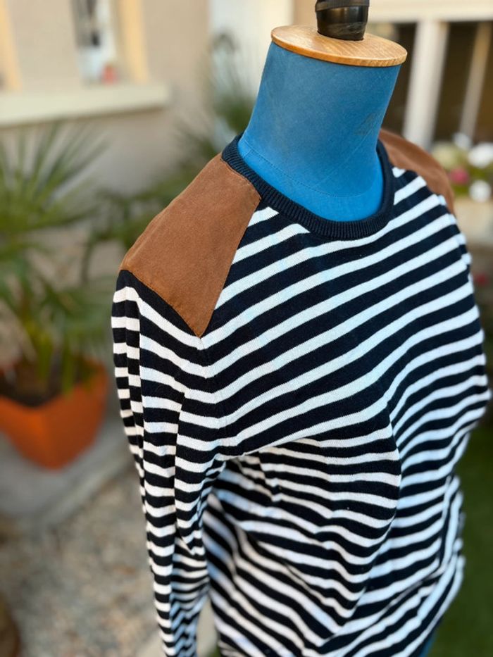 Pull H&M à rayures - taille 36/S - en très bon état - photo numéro 2