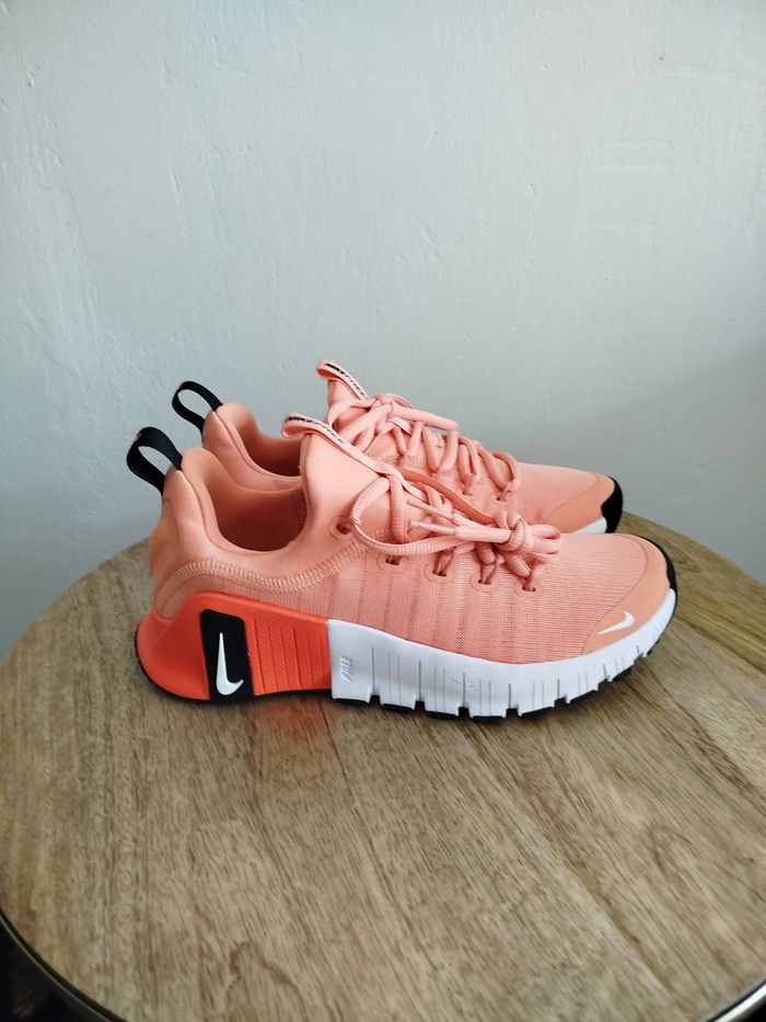 Baskets Nike T 36.5 - photo numéro 6