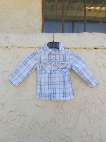 Chemise Kimbaloo 
Taille 2 ans  très bon état