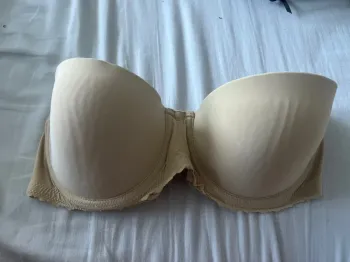 🔹 Soutien-Gorge Bandeau Charlott – 90C 🔹