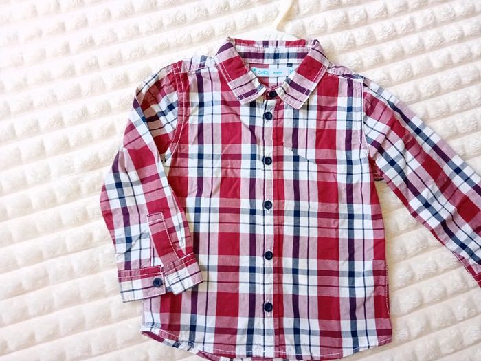 Chemise garçon 24mois 🖤🤍 - photo numéro 2