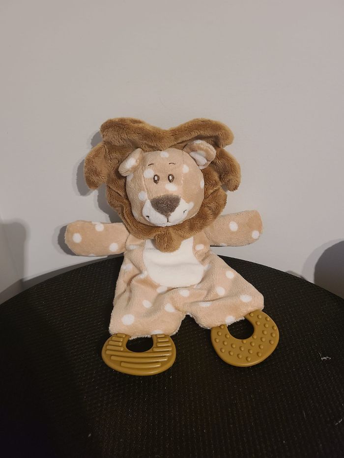 doudou lion