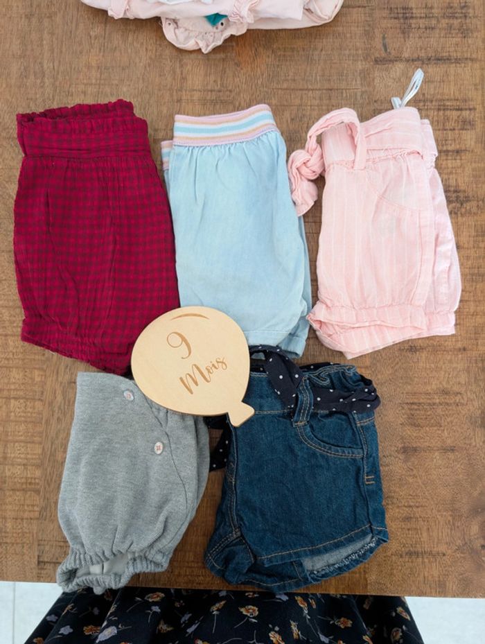 Lot shorts 9 mois