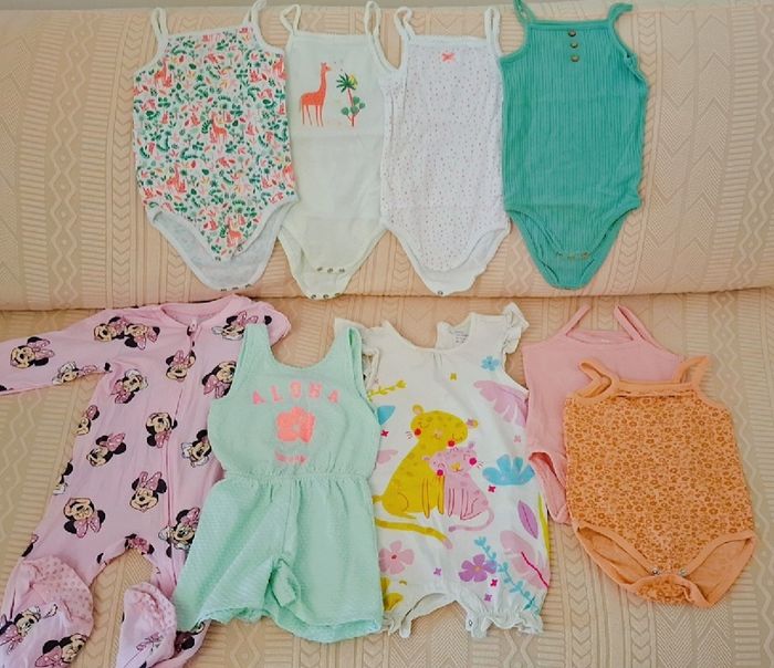Lot vêtements bébé fille