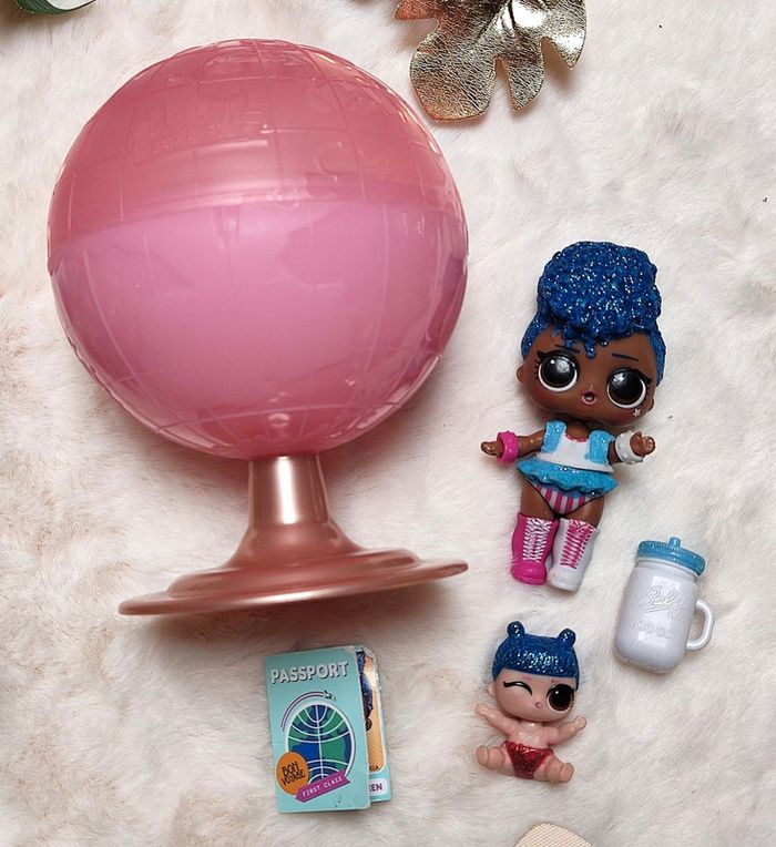 🌺Lot Poupée LOL Surprise Independent Queen Sparkle Series Glitter🌺 - photo numéro 2