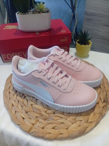 Baskets puma taille 38 neuve 