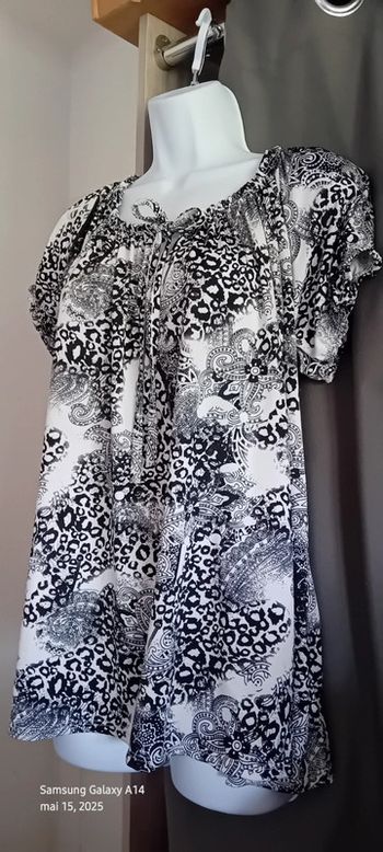 Blouse fluide motif panthère et fleurs noir et blanc femme XXL