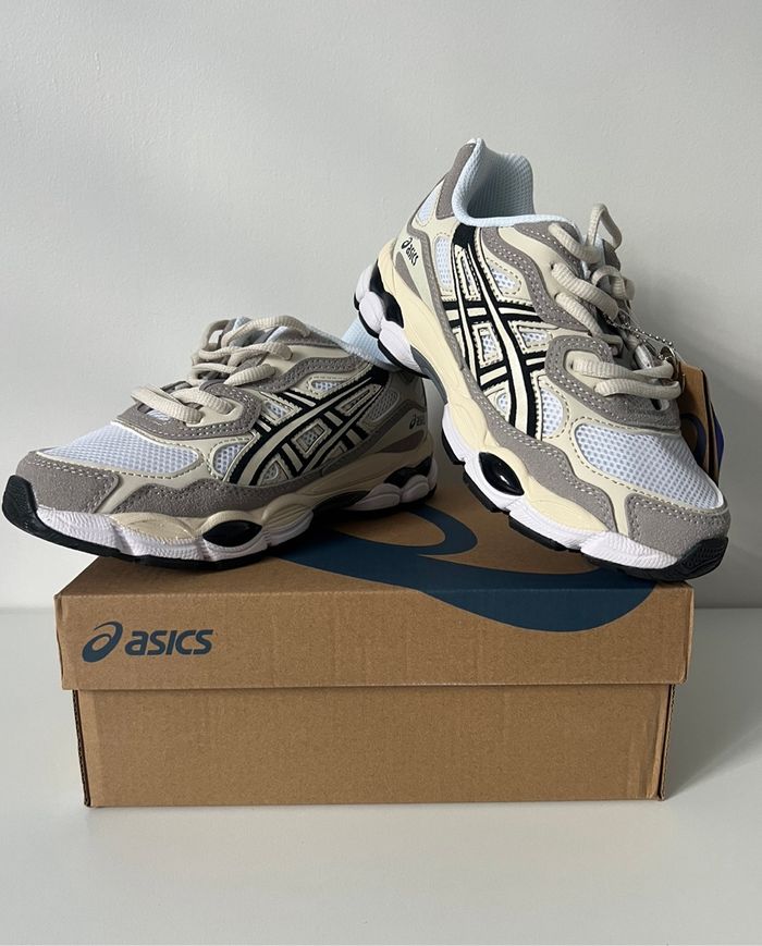 Chaussure Asics GEL