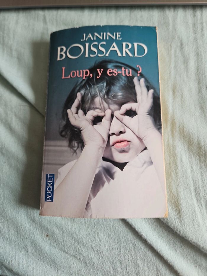 📕 Livre Loup y es tu ?