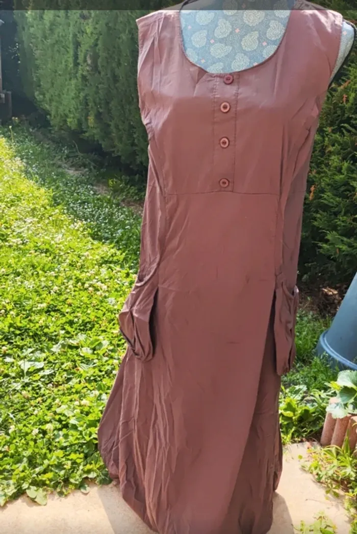 Robe bouffante bas taille 44 - photo numéro 7