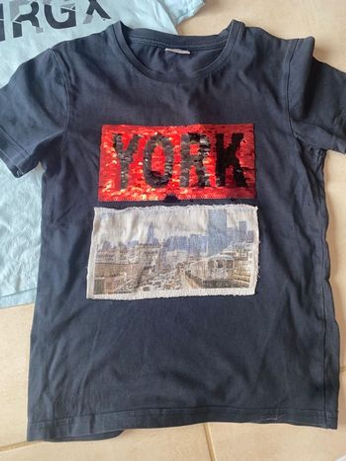 Lot de deux t-shirt - photo numéro 2