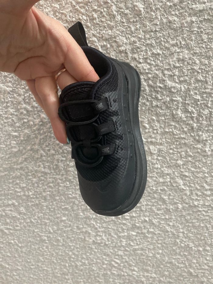 Basket nike taille 21 neuve - photo numéro 4