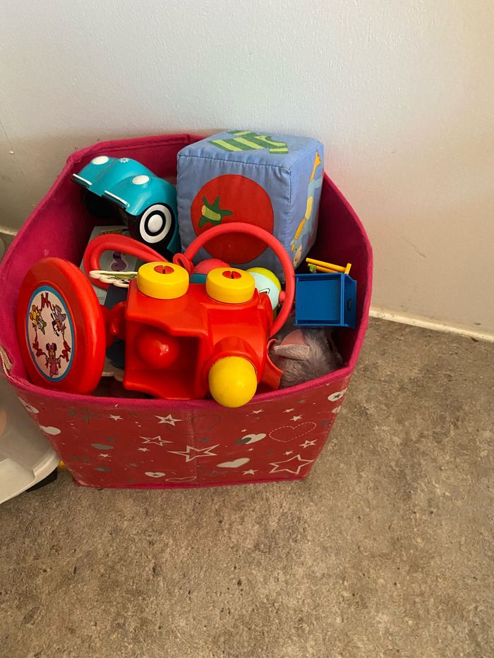 Lot jouets
