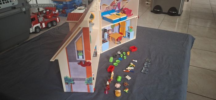 🏠 Maison Playmobil Portative + Mobilier + 3 Personnages + Nombreux Accessoires - photo numéro 9