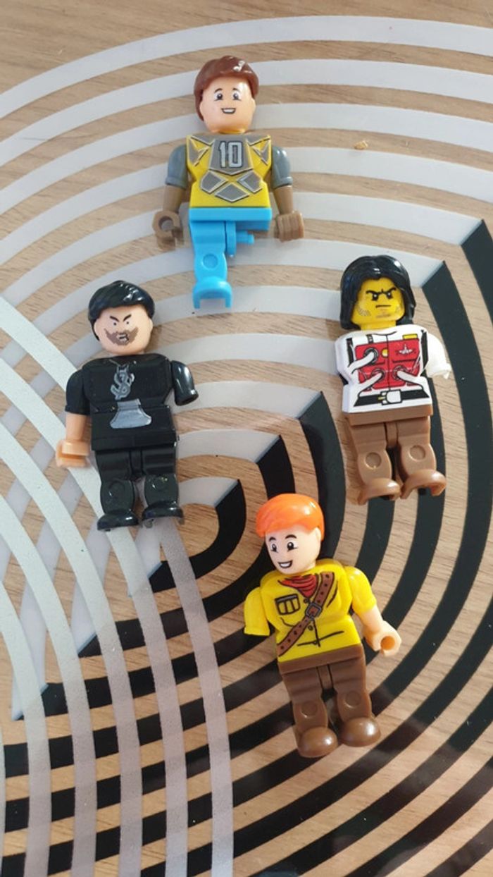 Lot personnages imitation lego - photo numéro 5
