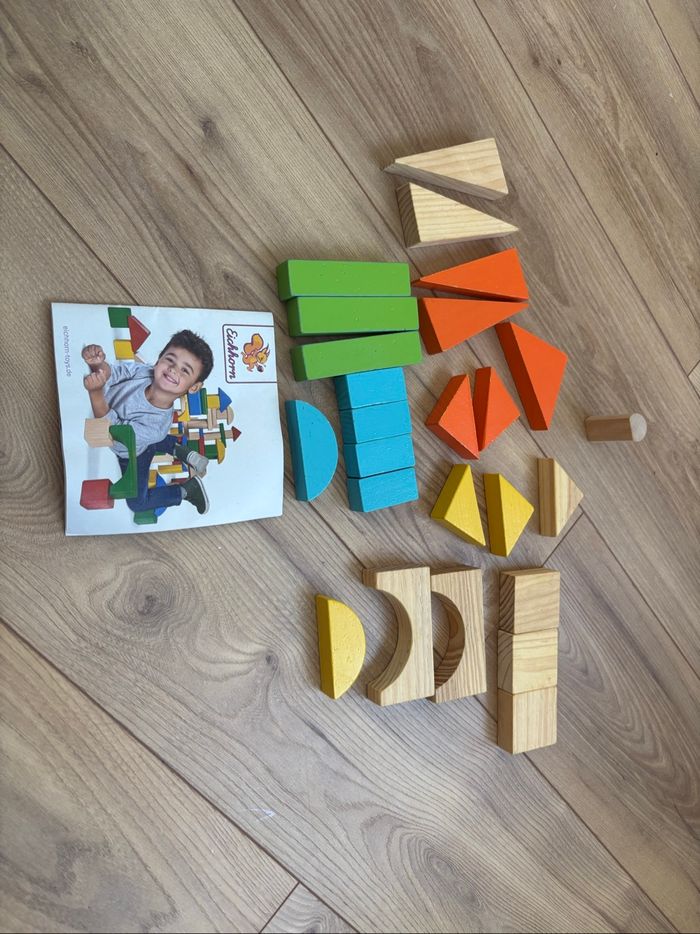 Jeu de construction en bois - photo numéro 2