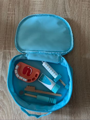 Malette de dentiste en bois