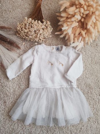 Robe.