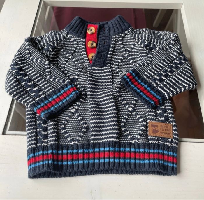 Lot de 3 pulls/ gilets / polaire - taille 6 mois - photo numéro 3