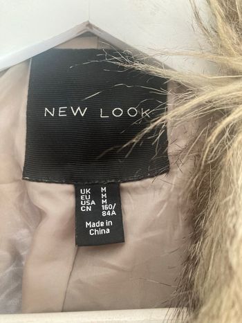 Veste fausse fourrure Taille M New Look