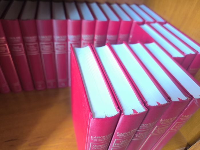 Larousse encyclopédie en couleurs - photo numéro 2