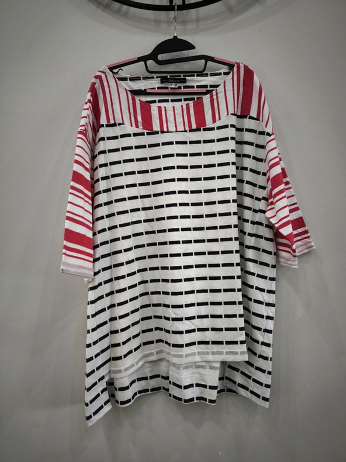 T shirt taille xxxl  bellissima by venco neuf