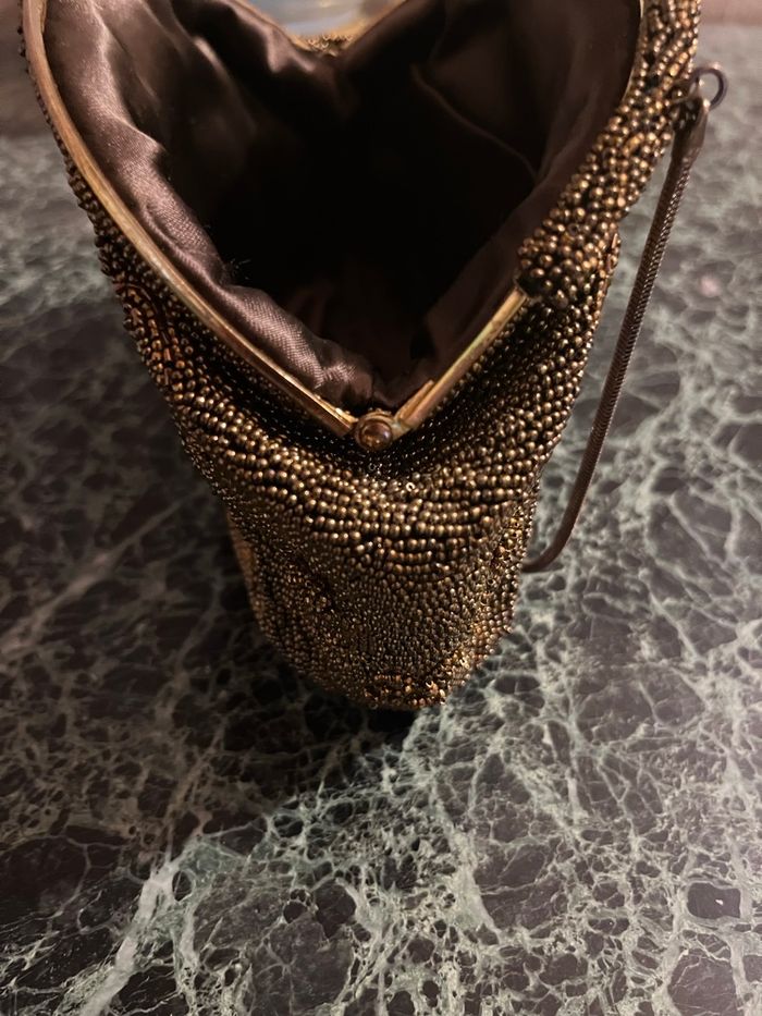 Petit sac  bronzé / marron en perles De Beynal années 1960/1970 - photo numéro 6