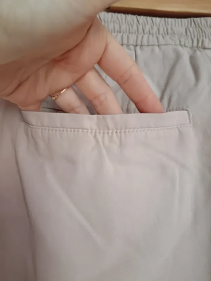 Short beige H&M - photo numéro 3
