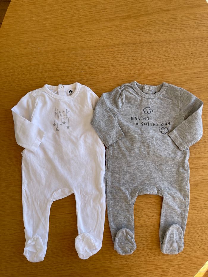 Lot 2 pyjamas 3 mois Grain de blé Z
