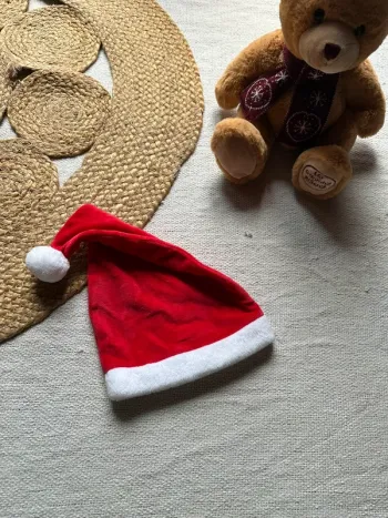 Bonnet de Noël rouge et blanc – Taille 3 mois – Mes Petits Cailloux – Neuf