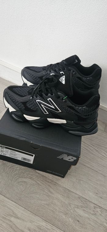 New balance 9060