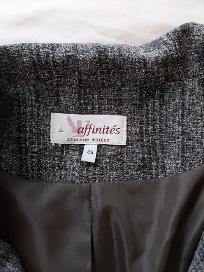 Veste armand thiery Taille 44 - photo numéro 5