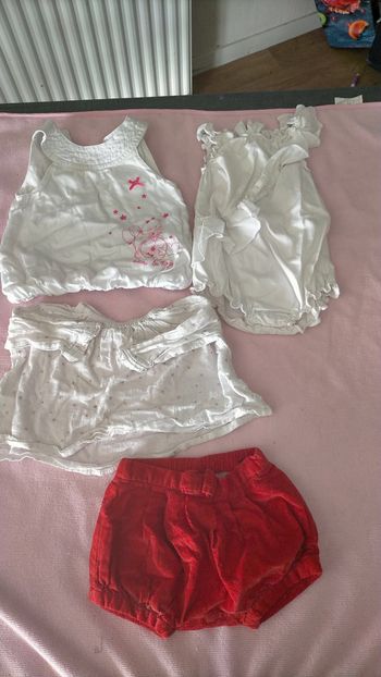 Lot vêtements bébé fille