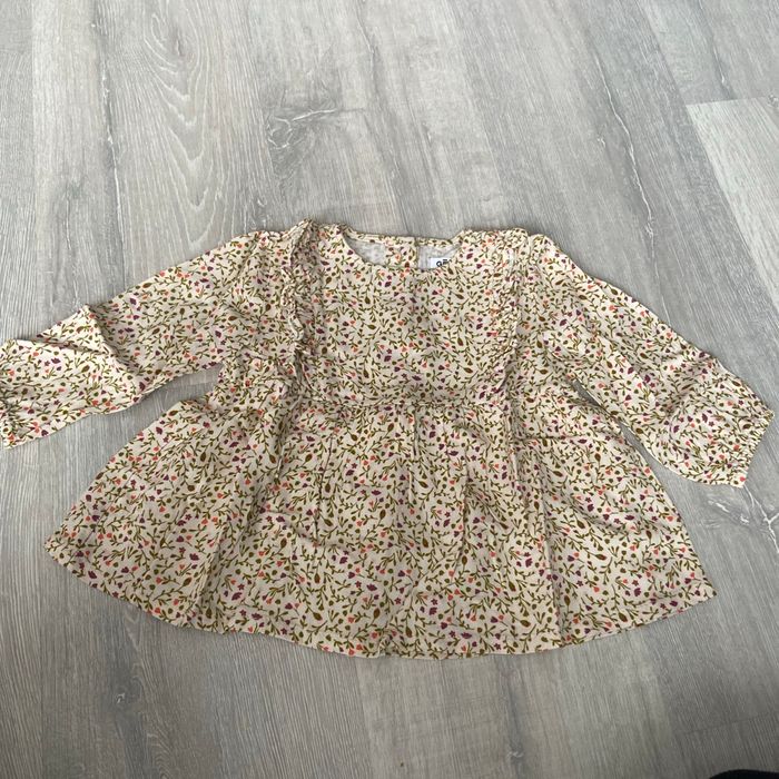 3 blouses - photo numéro 2