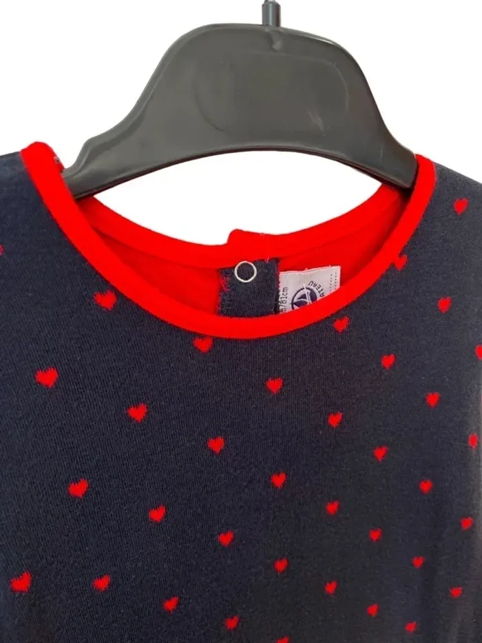 Robe à manches longues bleu marine à coeurs rouges - Petit Bateau 18 mois - photo numéro 2