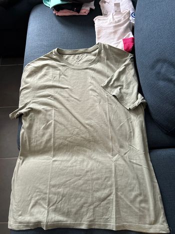 T-shirt taille M