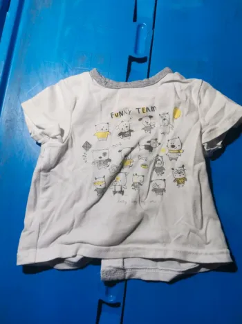 T-shirt