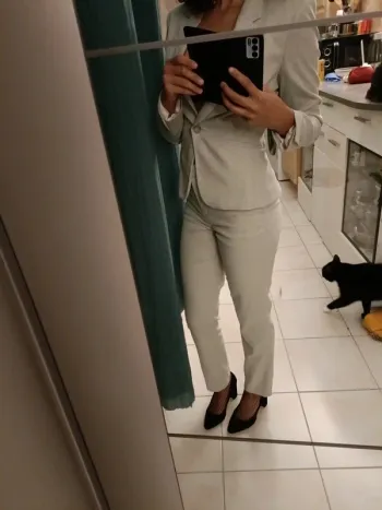 Veste et tailleur gris chiné