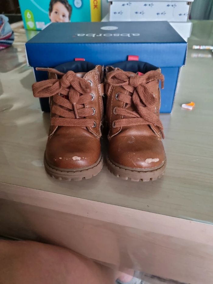 Chaussure montante T21