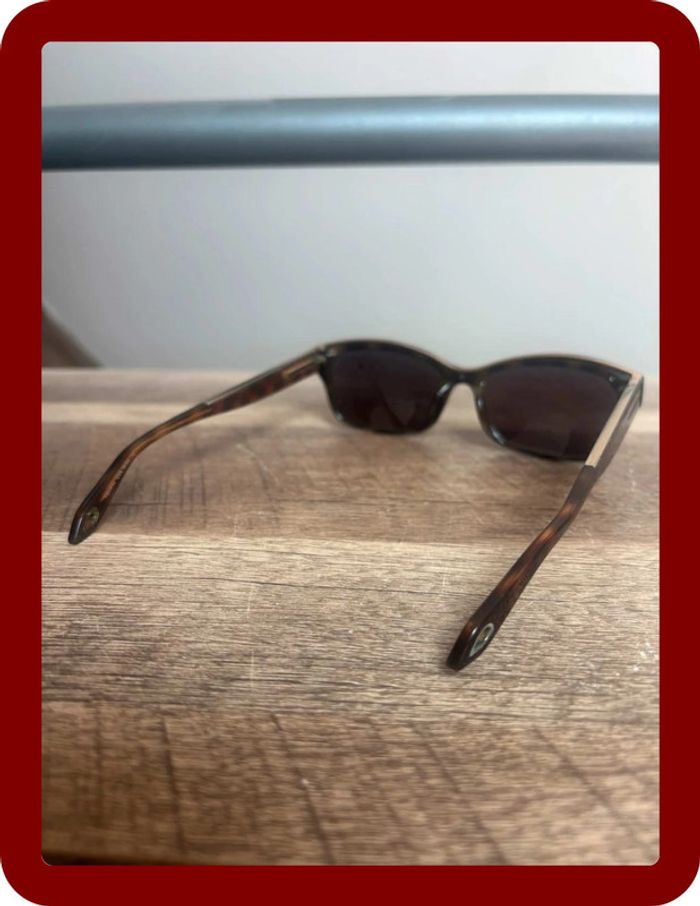 Lunette de soleil Givenchy verre carré année 2000 noir et doré - photo numéro 5