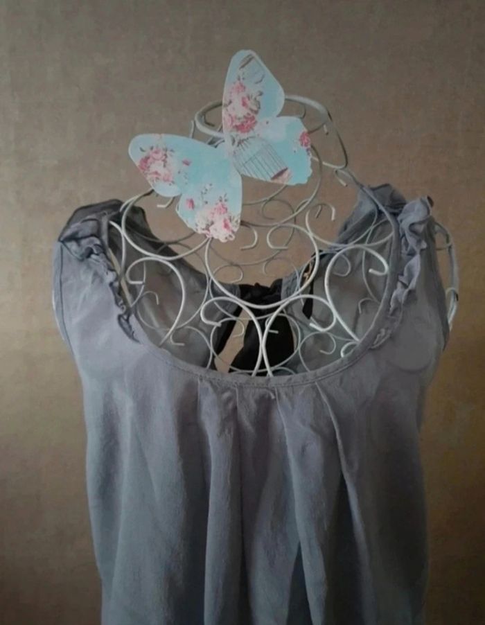 Blouse grise en soie bizarre taille xs - photo numéro 3