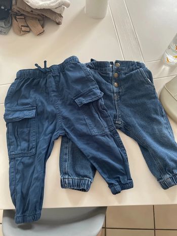 Deux pantalons