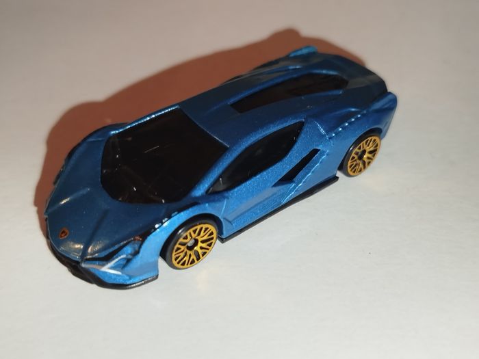 Hot Wheels Lamborghini Sián FKP 37 Exclusive MultiPack 2024 - photo numéro 3