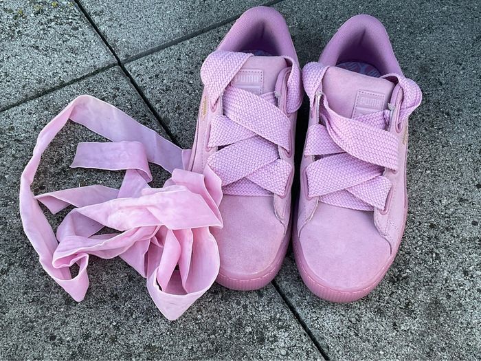 Basket rose, puma avec gros lacets
