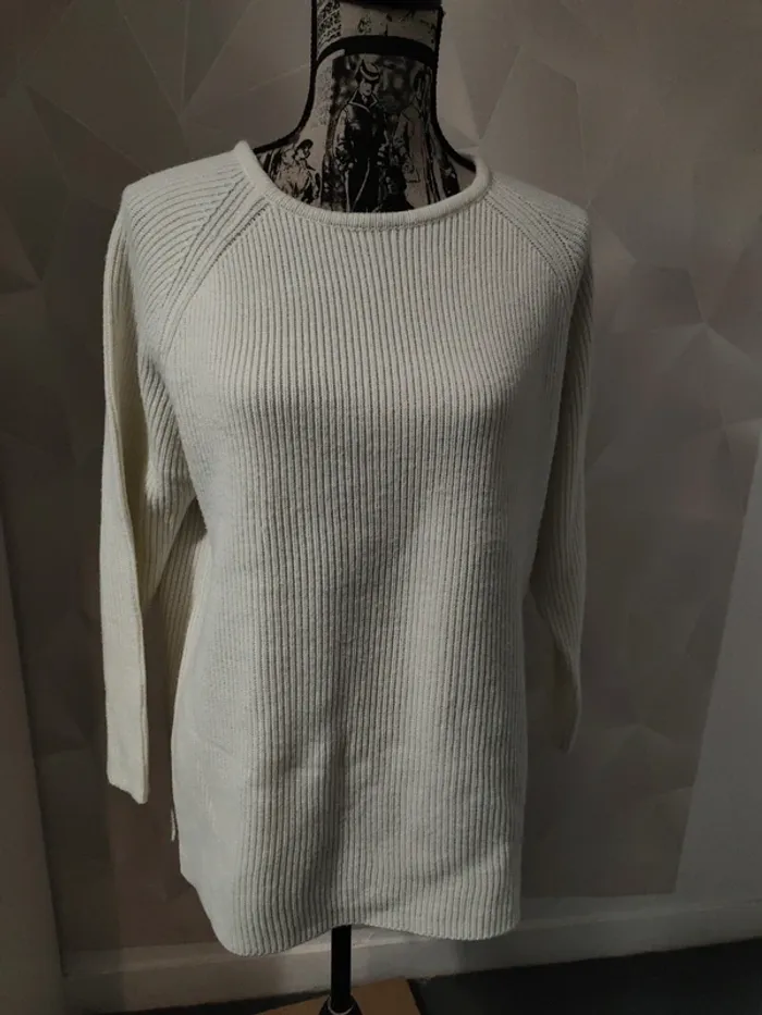 Pull blanc